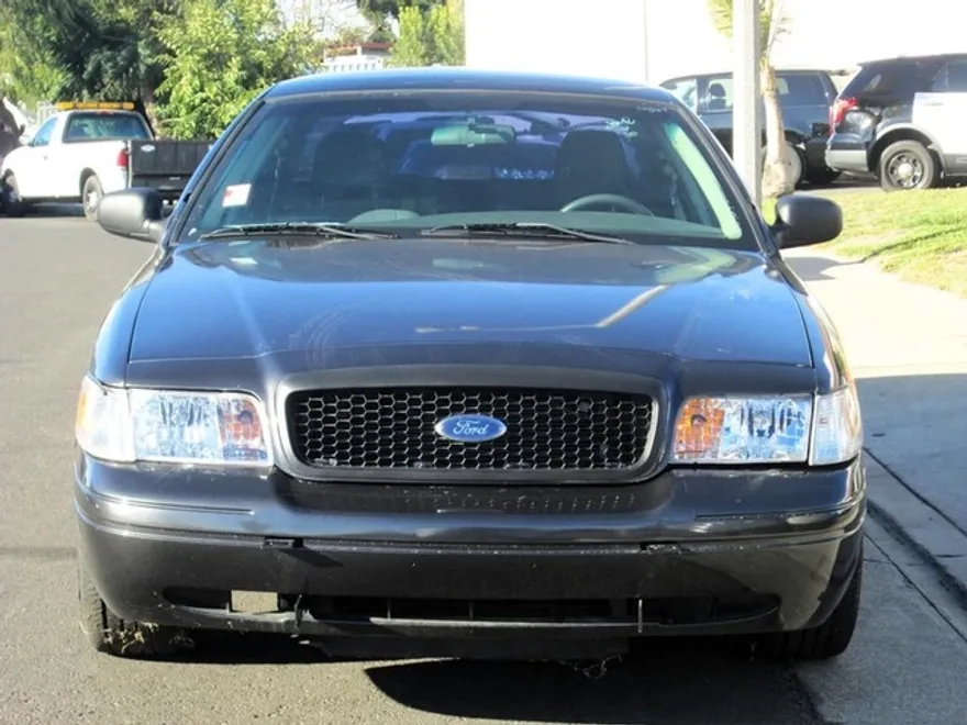 2010 Ford Crown Victoria Police Interceptor photo 1