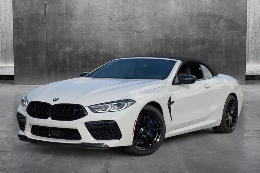2025 Bmw M8 Competition Convertible photo 1