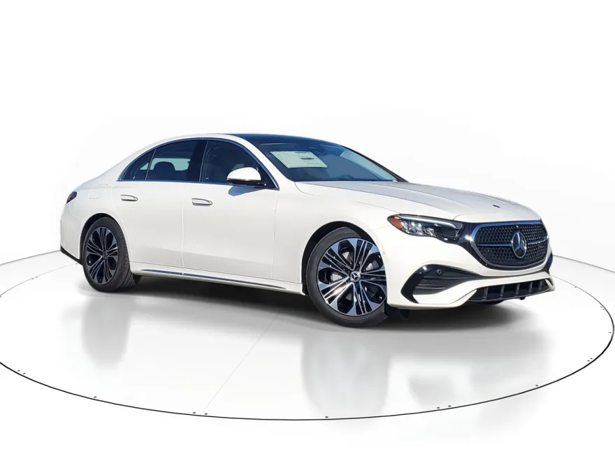 2026 Mercedes Benz E 350 Sedan photo 1