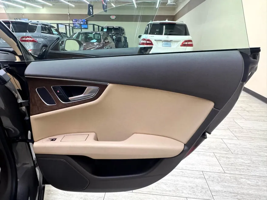 2013 Audi A7 3.0T Prestige photo 33