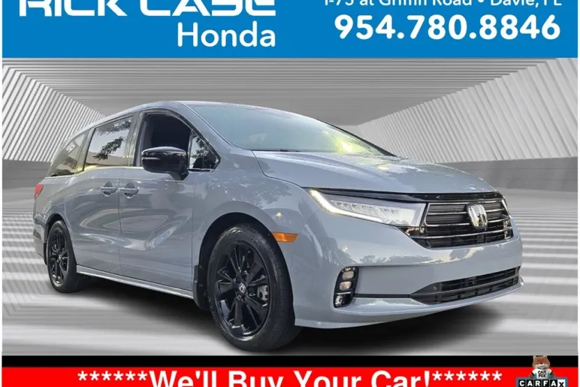2023 Honda Odyssey Sport photo 1