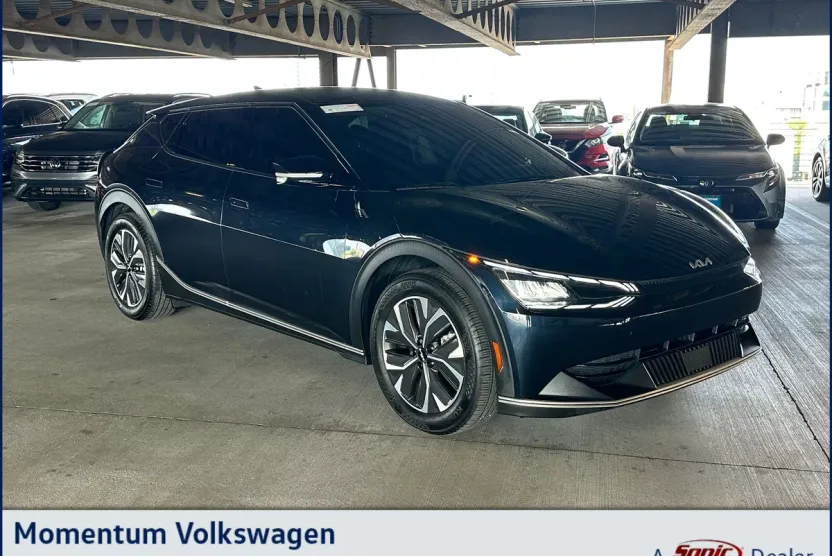 2024 Kia EV6 Light photo 1