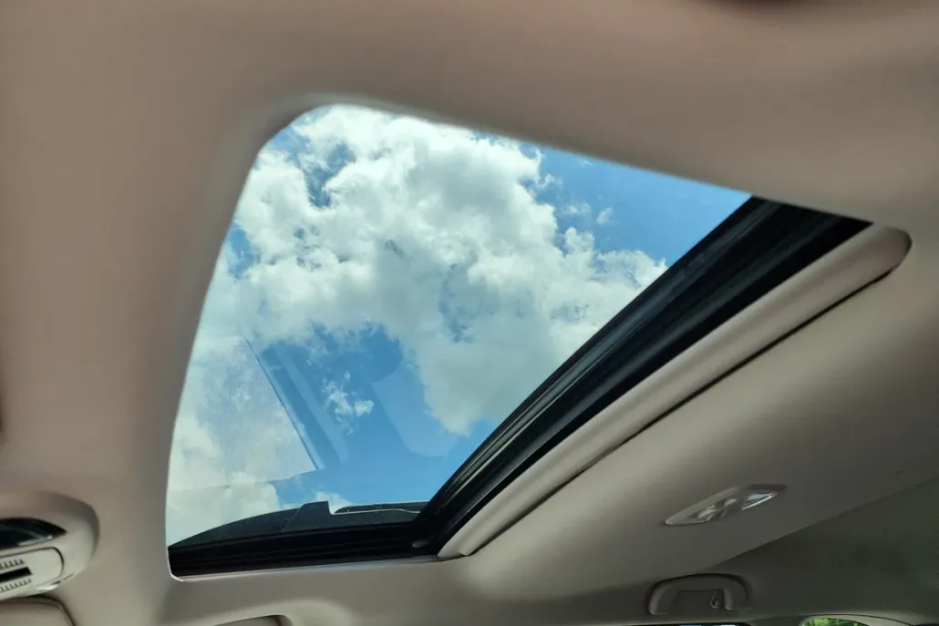 2025 Subaru Outback Premium photo 1