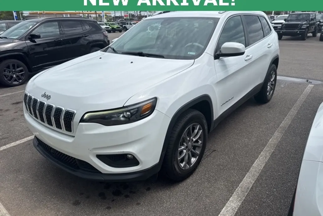 2021 Jeep Cherokee Latitude Lux photo 1