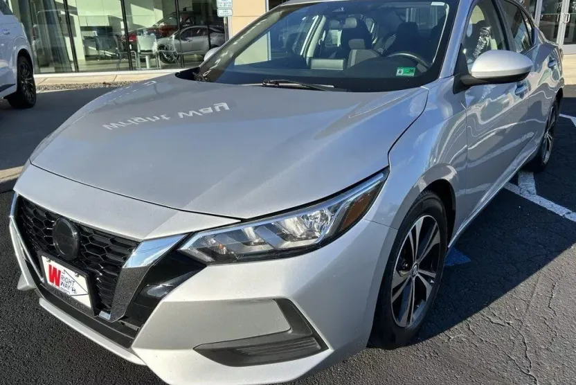 2023 Nissan Sentra SV photo 1