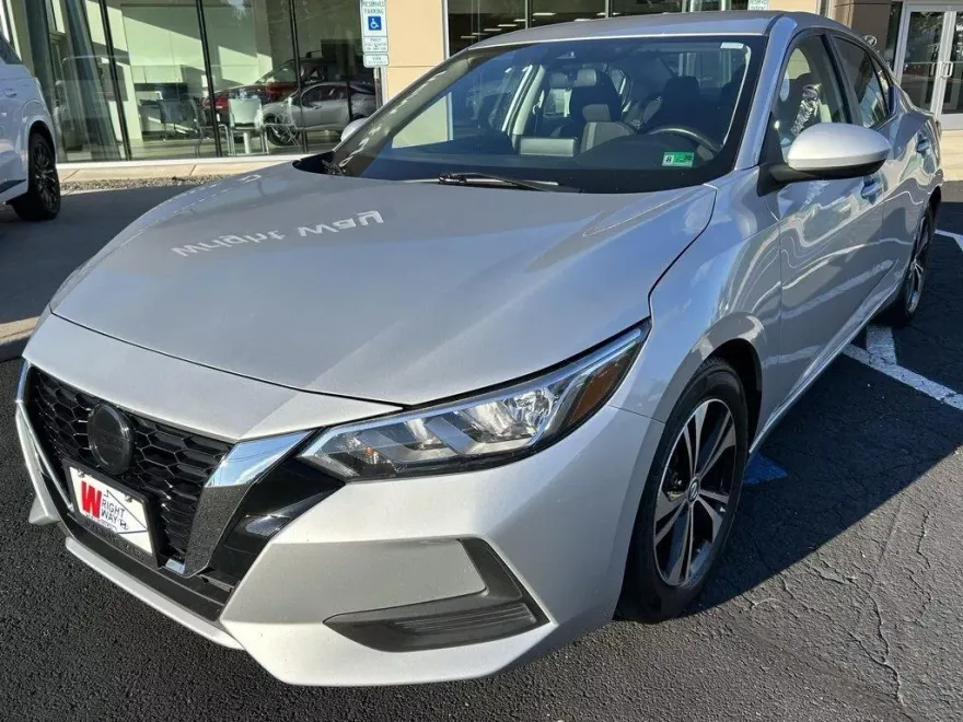 2023 Nissan Sentra SV photo 1