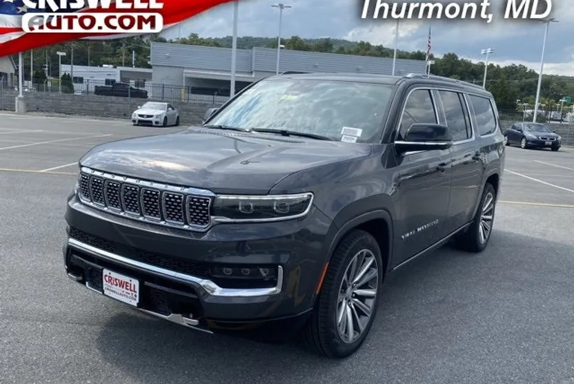 2024 Jeep Grand Wagoneer L photo 1