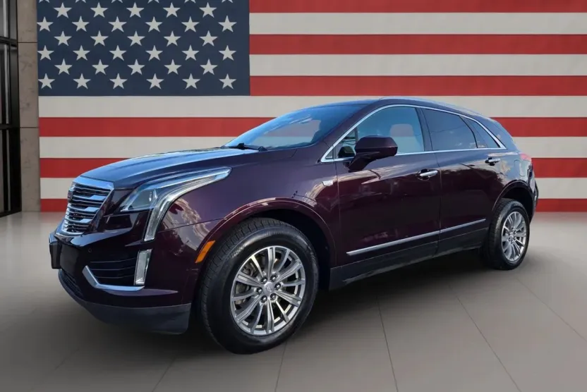 2017 Cadillac XT5 Luxury Sport photo 1