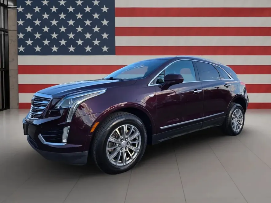 2017 Cadillac XT5 Luxury Sport photo 1