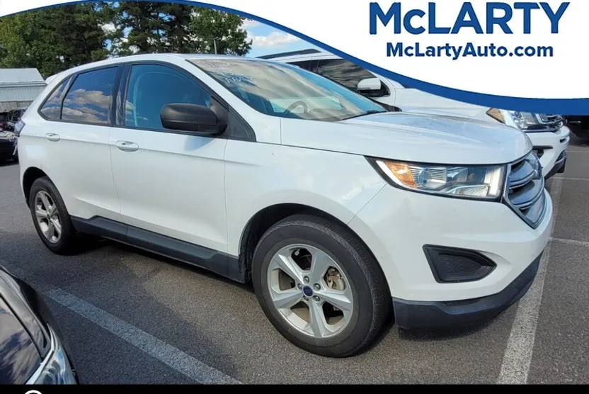 2015 Ford Edge SE photo 1