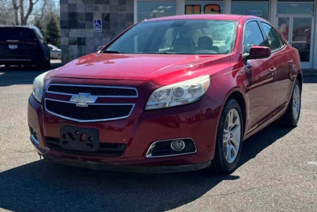 2013 Chevrolet Malibu 2LT Eco photo 1