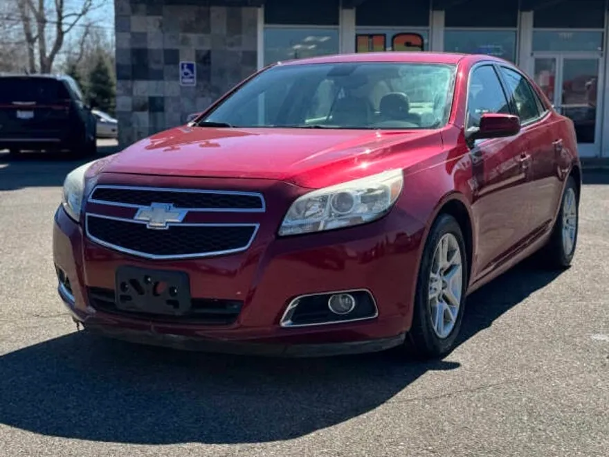 2013 Chevrolet Malibu 2LT Eco photo 1