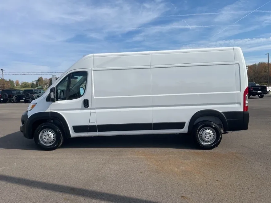 2025 Ram ProMaster 3500 Cargo Van photo 1