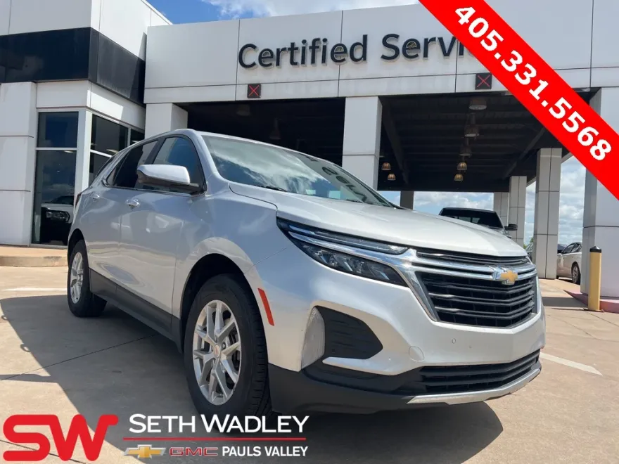 2022 Chevrolet Equinox LT photo 1