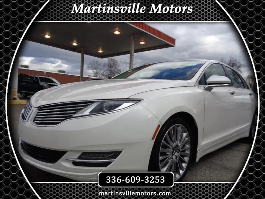 2013 Lincoln MKZ photo 1