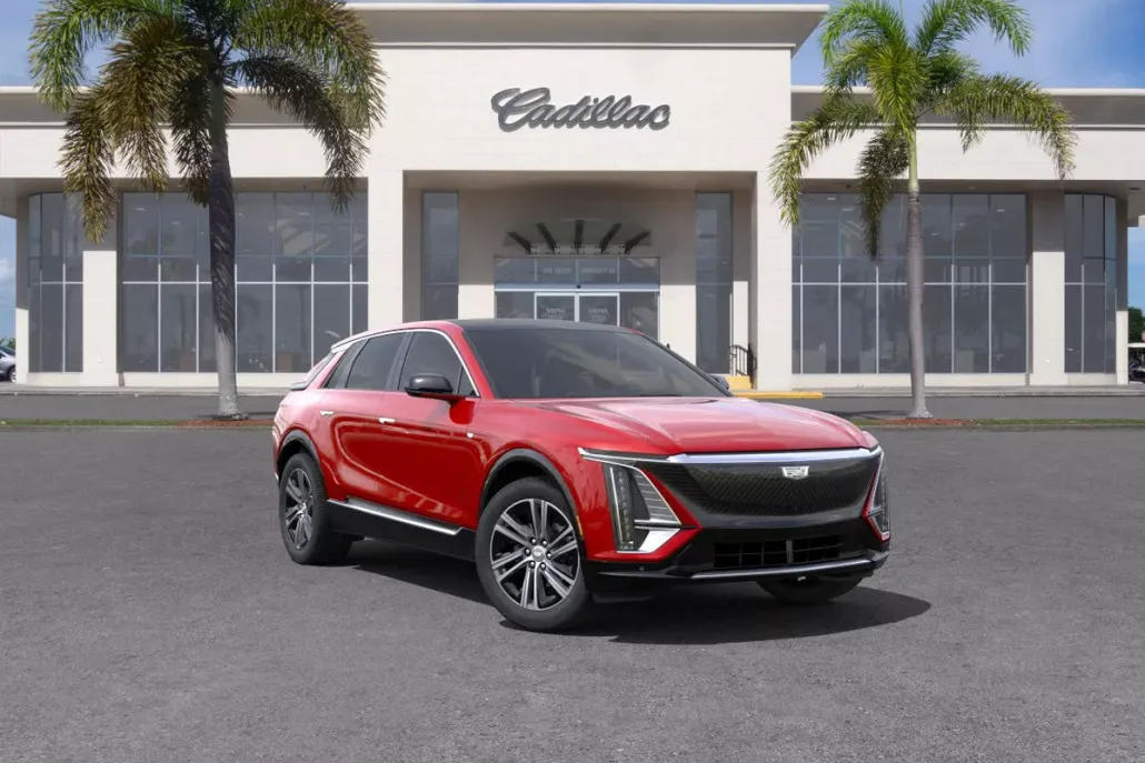 2025 Cadillac Lyriq Luxury photo 1