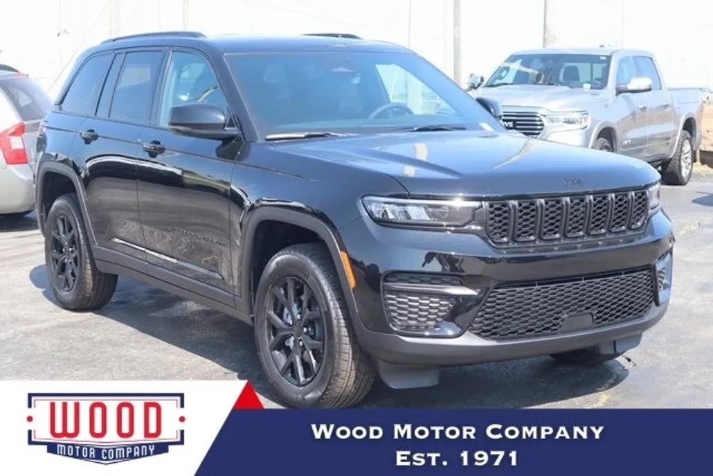 2025 Jeep Grand Cherokee Altitude photo 1
