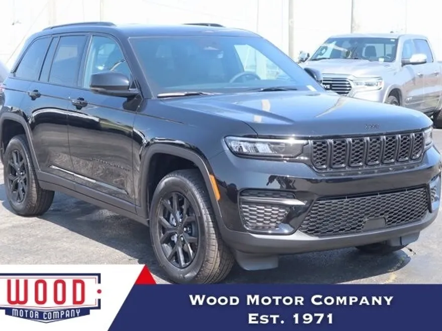 2025 Jeep Grand Cherokee Altitude photo 1