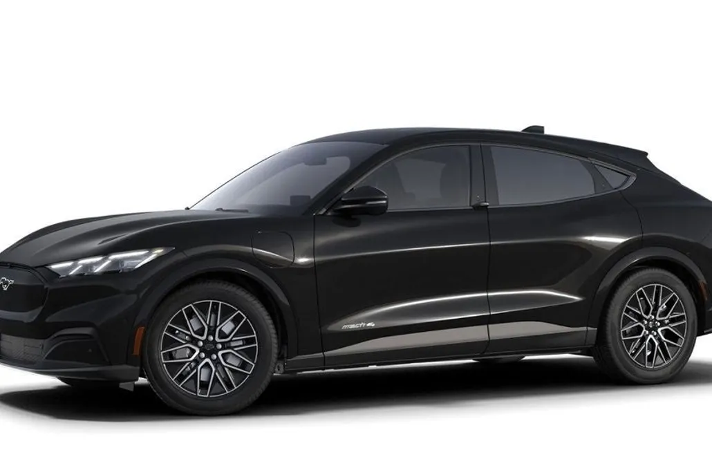 2025 Ford Mustang Mach-E Premium photo 1