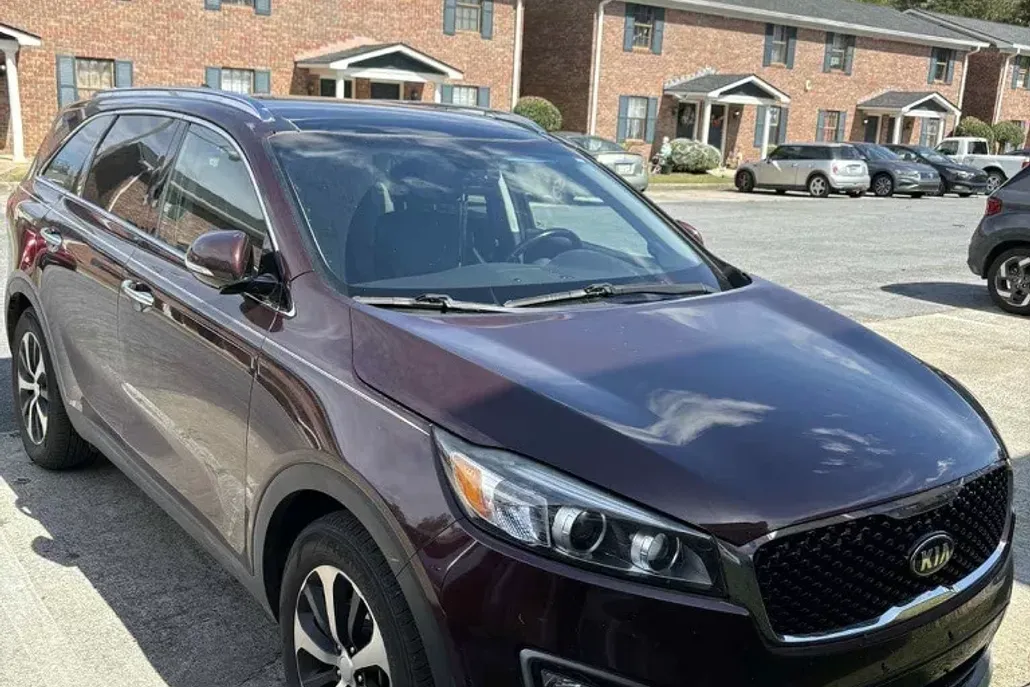 2016 Kia Sorento EX photo 1