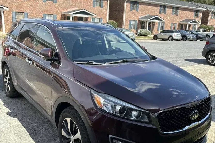 2016 Kia Sorento EX photo 1