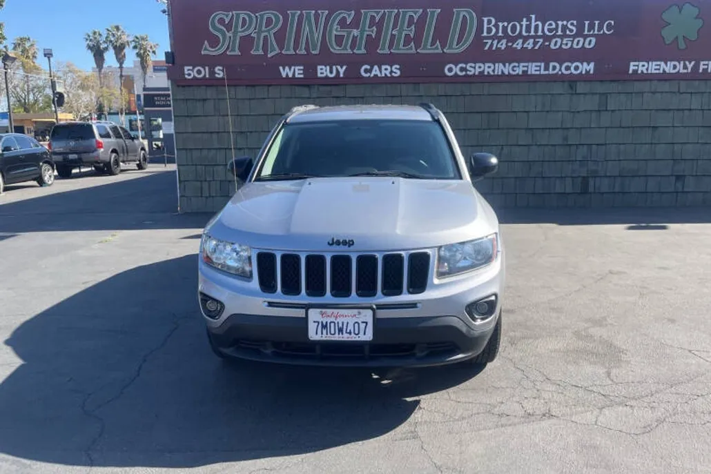 2015 Jeep Compass Altitude photo 1