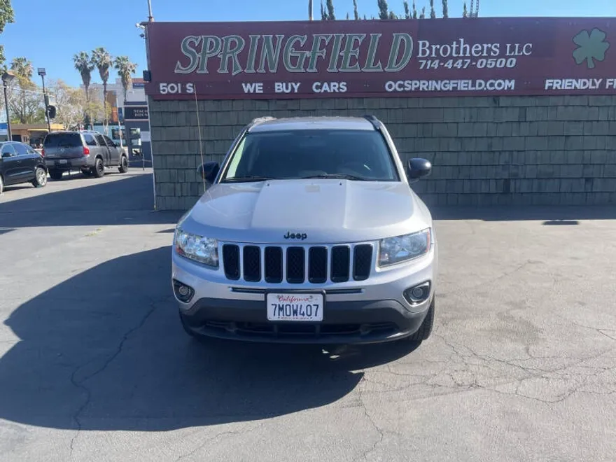 2015 Jeep Compass Altitude photo 1
