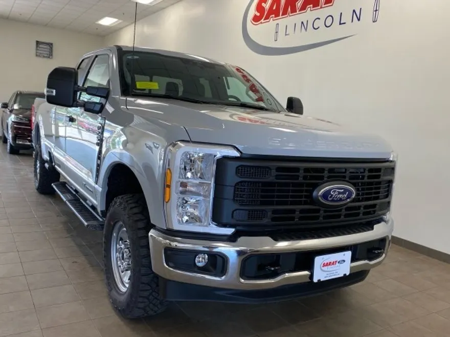 2025 Ford F-250 XL photo 1
