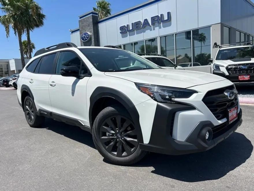 2025 Subaru Outback Onyx Edition photo 1