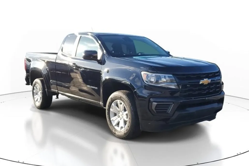 2022 Chevrolet Colorado LT photo 1
