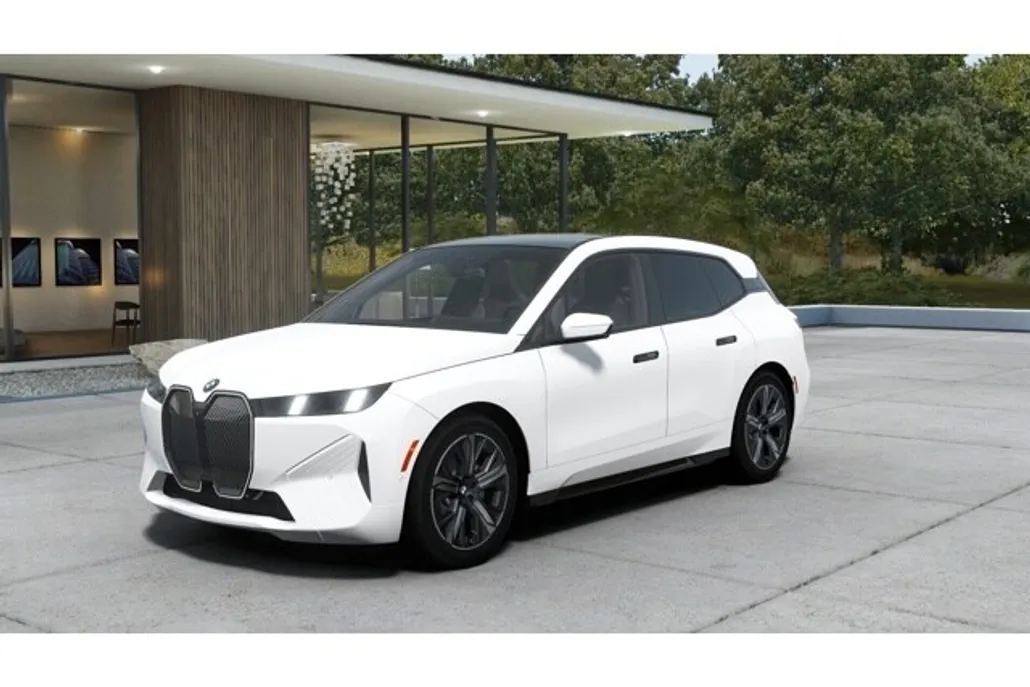 2026 Bmw iX photo 1