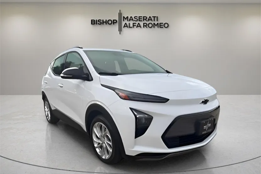 2022 Chevrolet Bolt EUV photo 1