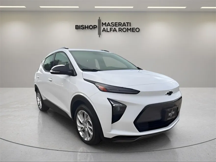 2022 Chevrolet Bolt EUV photo 1
