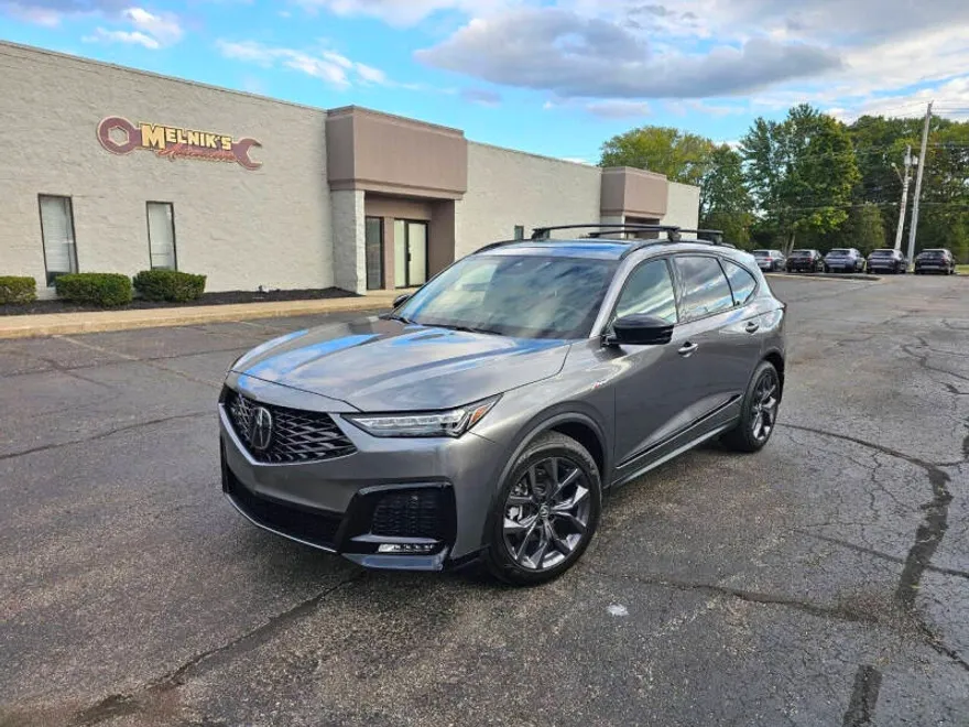 2022 Acura MDX SH-AWD A-Spec photo 1
