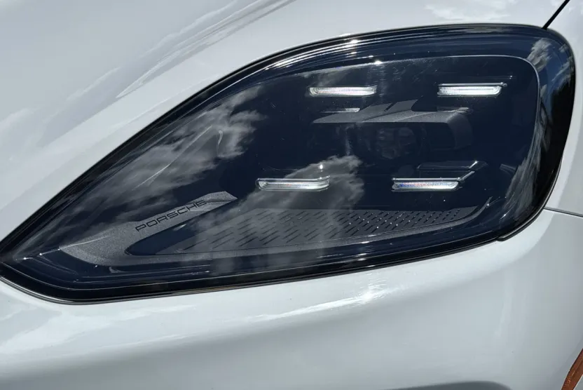 2024 Porsche Cayenne S Coupe photo 1