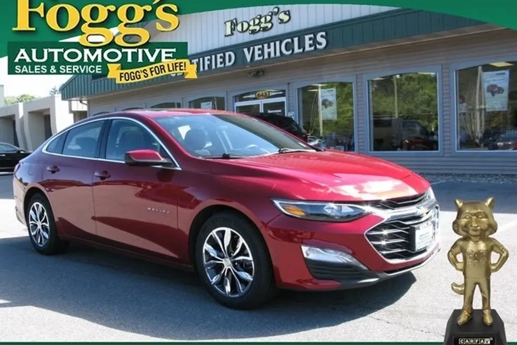 2024 Chevrolet Malibu 1LT photo 1
