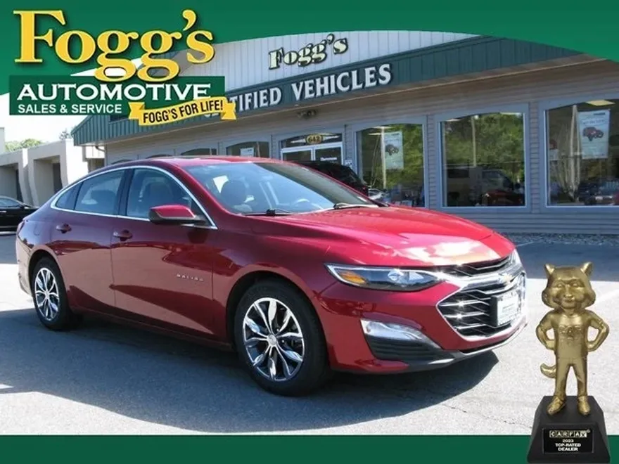 2024 Chevrolet Malibu 1LT photo 1