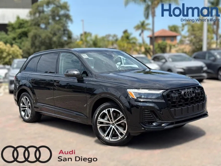 2025 Audi Q7 45 Premium Plus photo 1