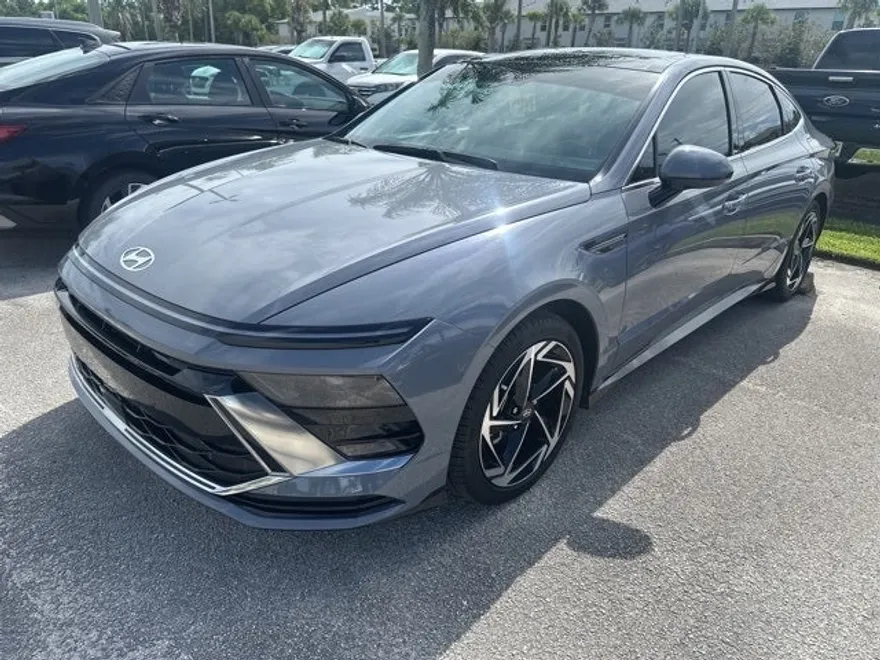 2024 Hyundai Sonata SEL Convenience photo 1