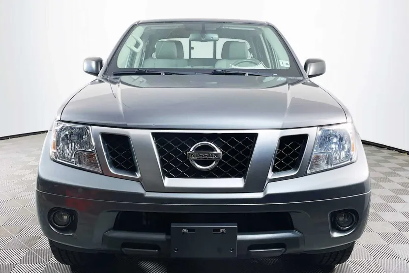 2021 Nissan Frontier SV photo 1