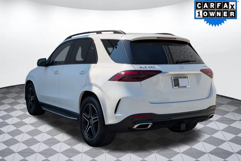 2025 Mercedes Benz GLE 450 4MATIC photo 1