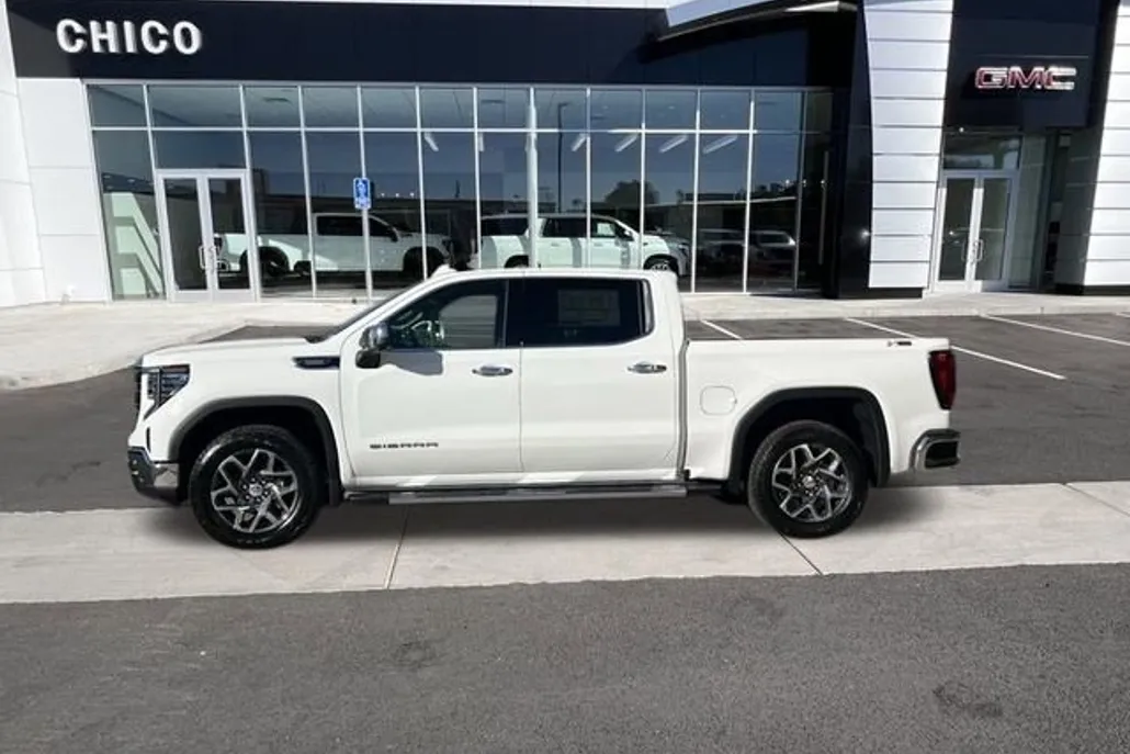2026 Gmc Sierra 1500 SLT photo 1