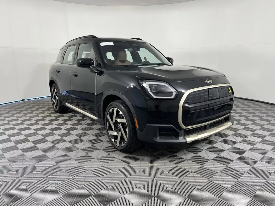 2025 Mini Countryman SE ALL4 Signature photo 1