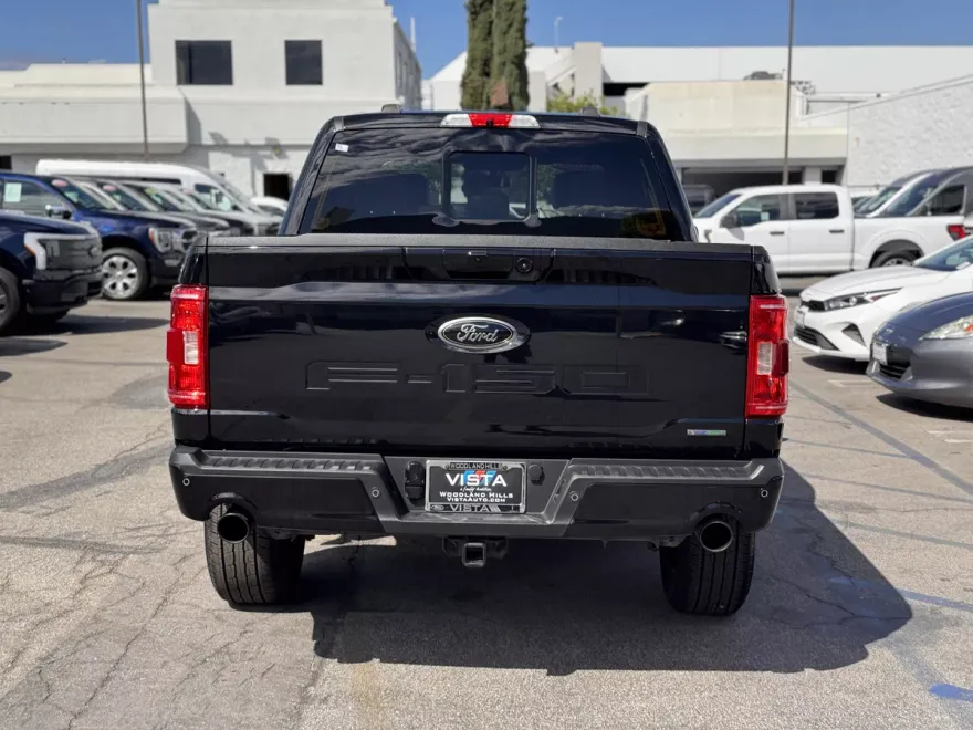 2022 Ford F-150 XLT photo 1