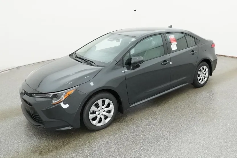 2026 Toyota Corolla LE photo 1