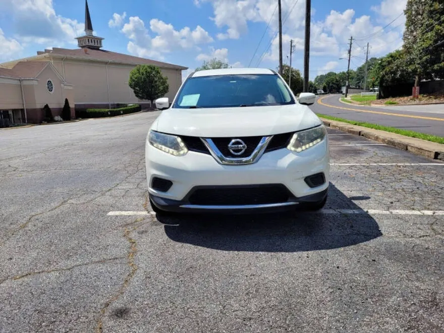 2015 Nissan Rogue S photo 1