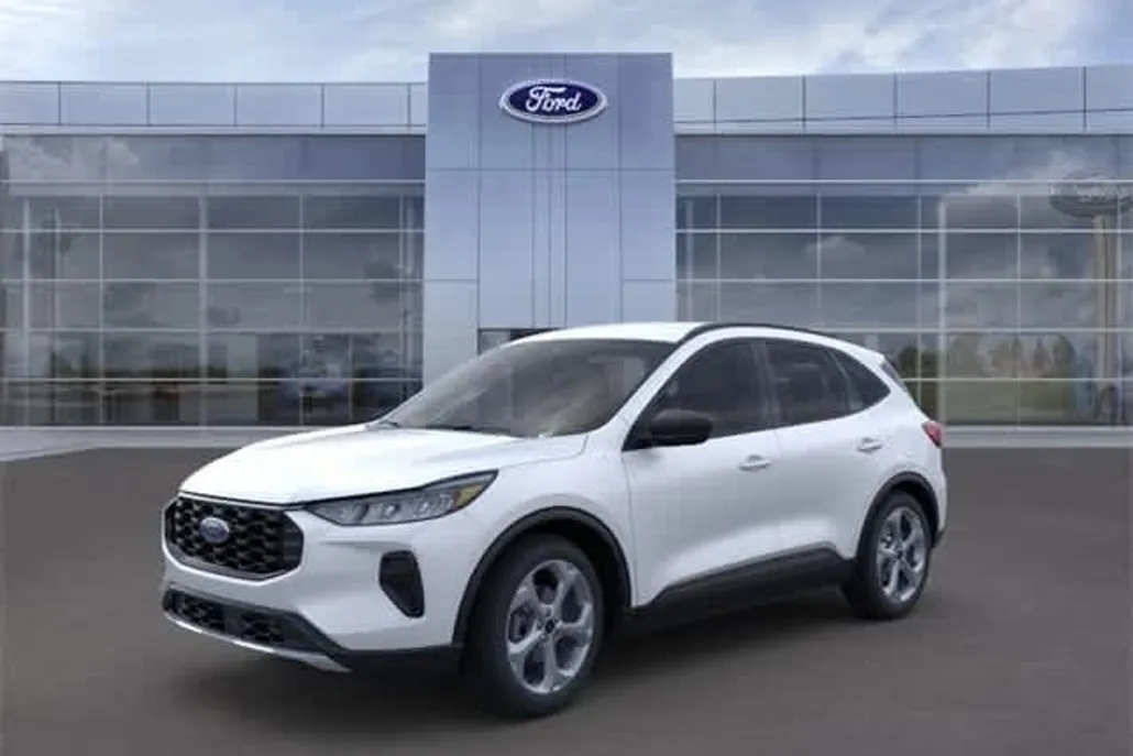 2025 Ford Escape ST-Line photo 1