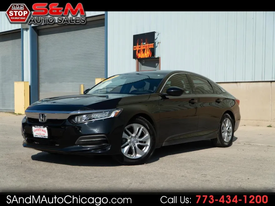 2019 Honda Accord LX 1.5T photo 1