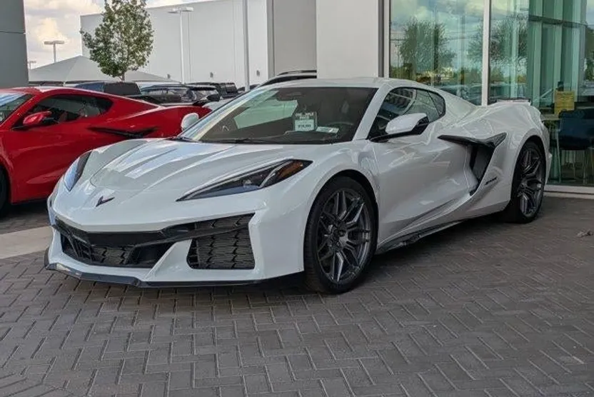 2026 Chevrolet Corvette Z06 Coupe 1LZ photo 1