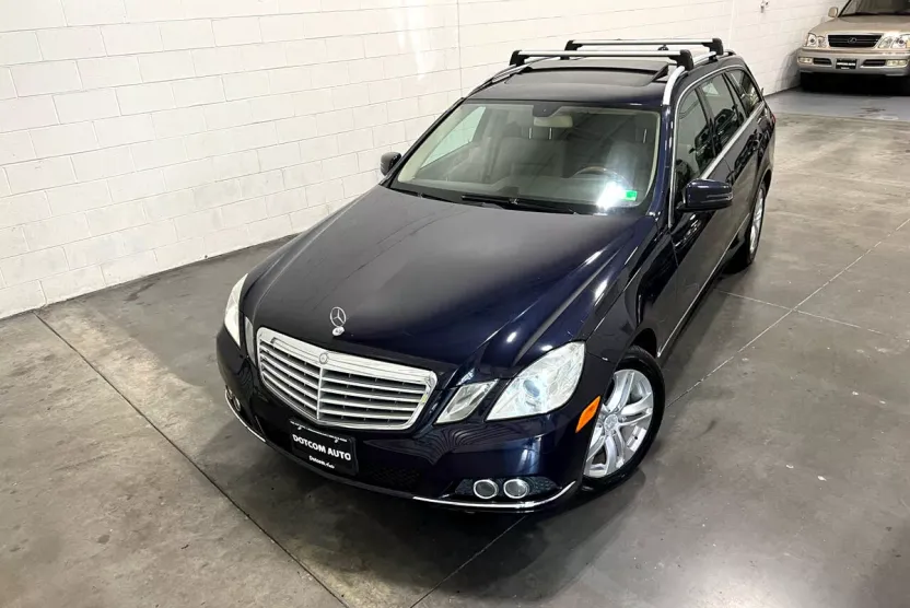 2011 Mercedes Benz E Wagon 4MATIC photo 1